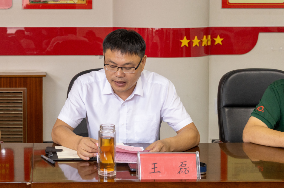 瑞马集团助学金发放活动圆满结束3.png 瑞马集团助学金发放活动圆满结束3.png